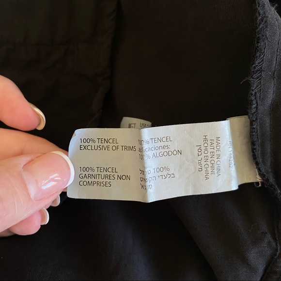 Silky Black Joggers Size Large/Extra Large - Picture 8 of 8